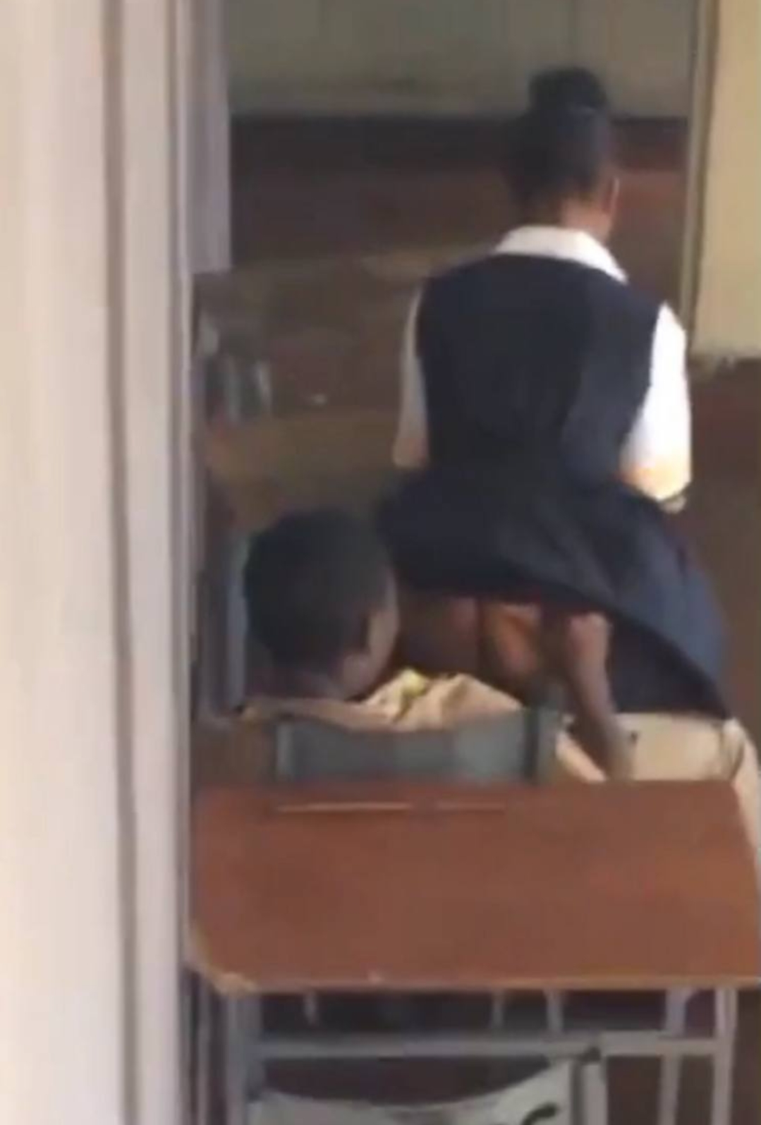 High school students fuck in empty classroom after school